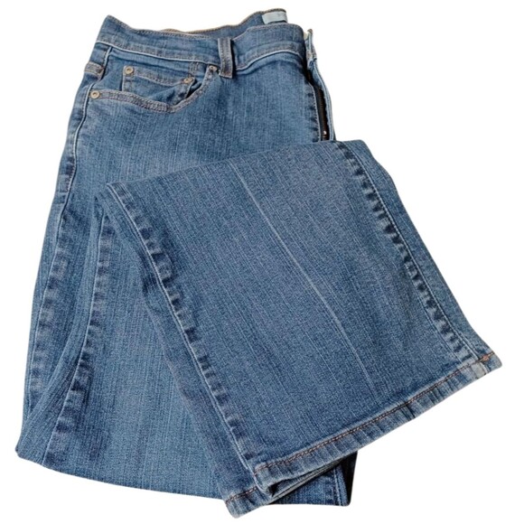 Levi's Women's 515 Denim 5 Pockets Bootcut Jeans Blue Size 14M 29" Inseam - Picture 1 of 11